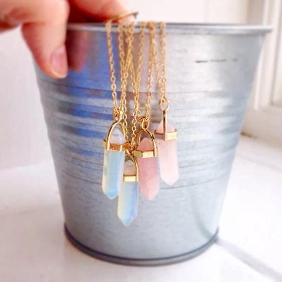 Jewelry - Pink Rose Quartz Crystal Gemstone Pendant Gold Necklace Healing Gem Stone Boho